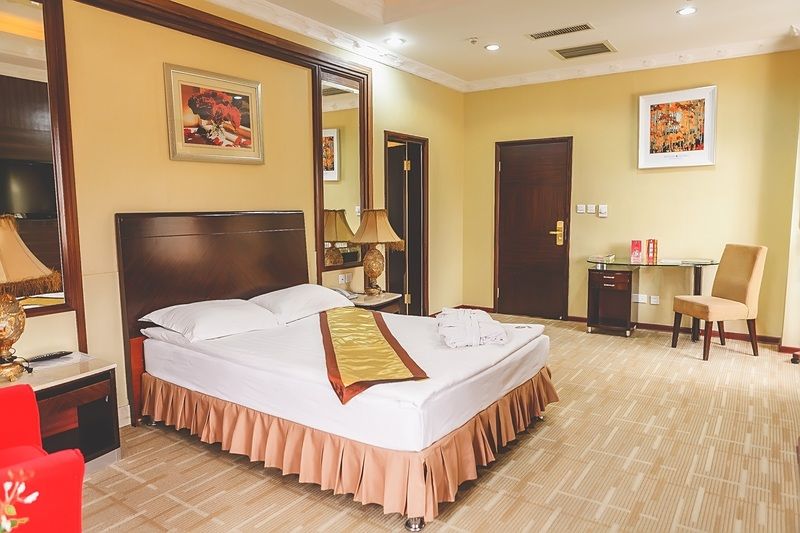 Renion Hills Hotel Алмати Екстер'єр фото